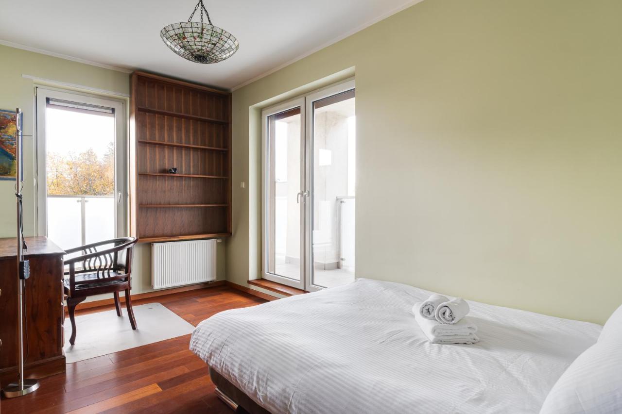 Lasek Marcelinski 2-Bedroom Apartment Poznań Kültér fotó